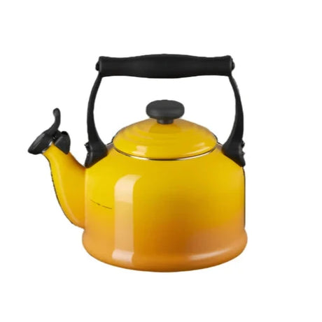 Le Creuset Stoneware Traditional Kettle - Nectar | Redber Coffee