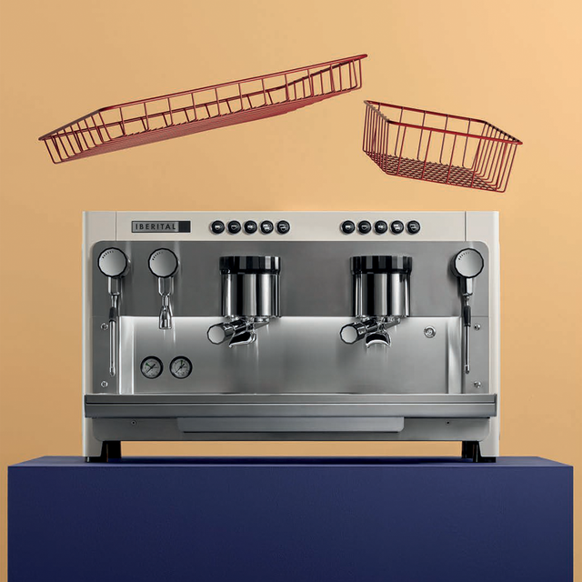 Iberital Tandem Espresso Machine, featuring its sleek design and professional-grade components, ideal for modern cafés and restaurants I Redber