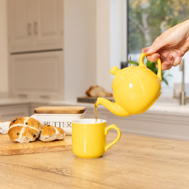 London Pottery Farmhouse 4 Cup Teapot - New Yellow