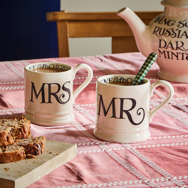 Emma Bridgewater, Emma Bridgewater Black Toast 'Mr & Mrs' Set of 2 Mugs - 1/2 Pint, Redber Coffee