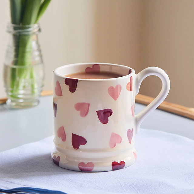 Emma Bridgewater, Emma Bridgewater Pink Hearts Mug - 1/2 Pint, Redber Coffee