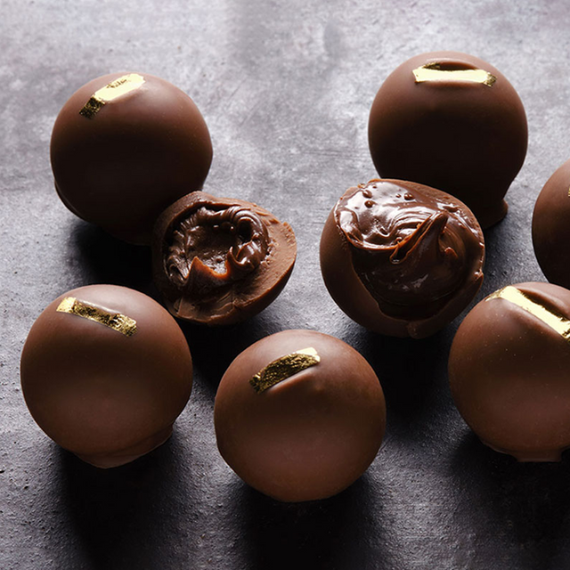 Charbonnel Et Walker, Charbonnel Et Walker Milk Hazelnut Cream Truffles with edible Gold Leaf - 120g, Redber Coffee