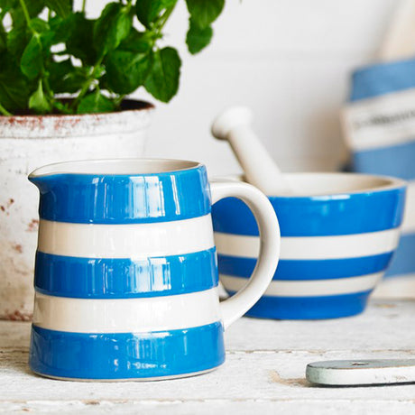 Cornishware, Cornishware Cornish Medium Dreadnought Jug - 56cl/20oz - Blue, Redber Coffee